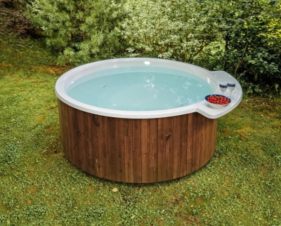 Купель композитная с деревянной отделкой, металлокаркасом и ступенями HomeLake