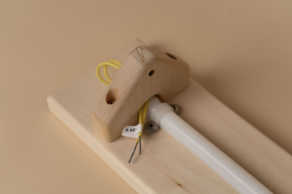 Светильник Woodson FIJI Line угловой со светодиодной лентой, Липа (24V)