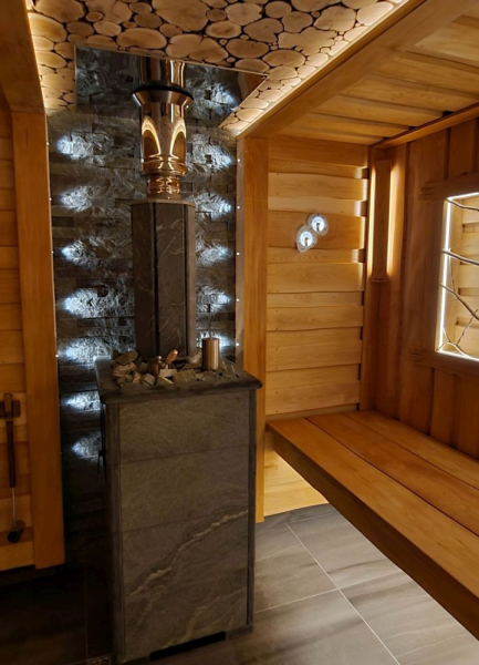 Фото Печь для русской бани Геленджик М2 в трёхстороннем кожухе (талькохлорит) с открытым верхом в магазине Woodson